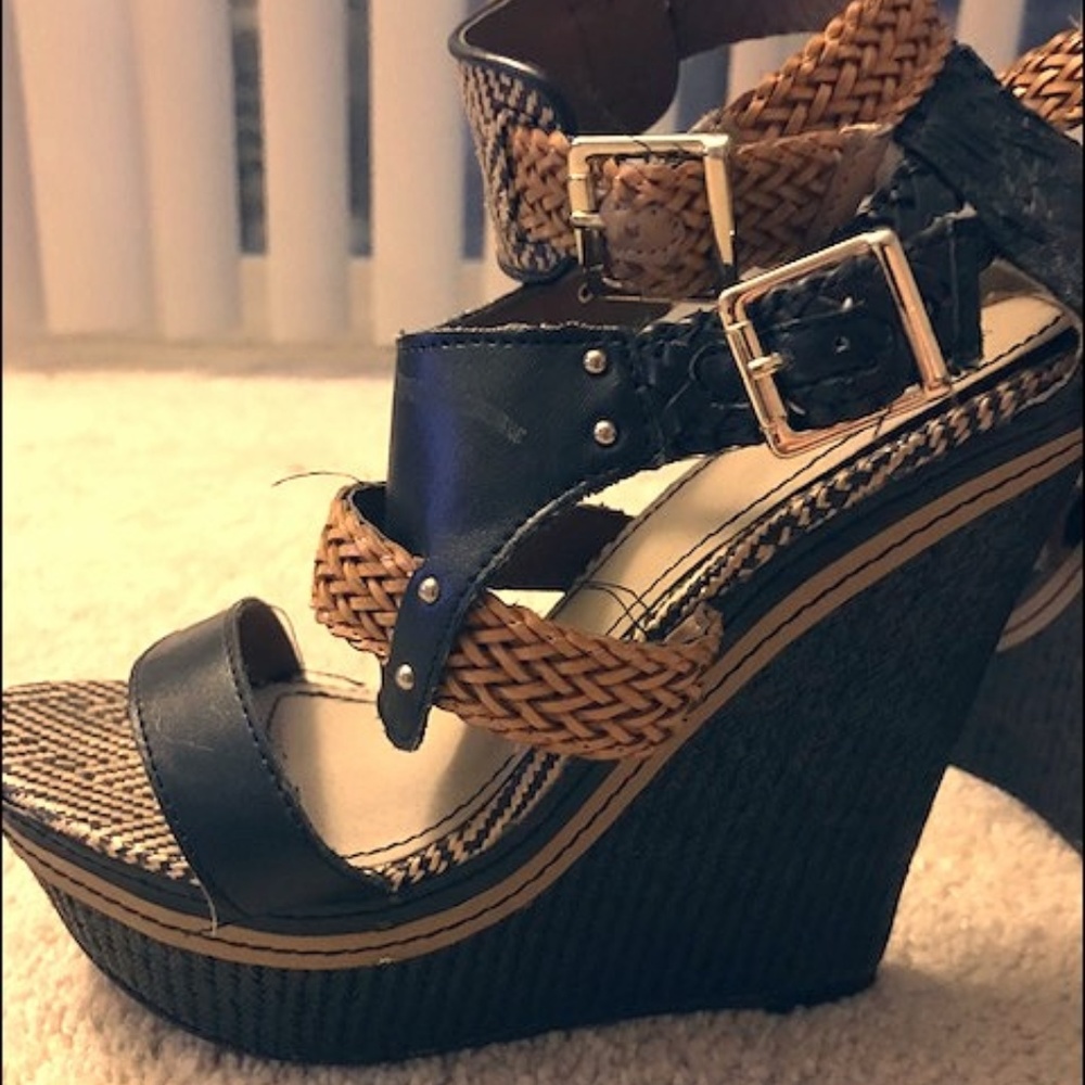 Mossimo Safari Wedges